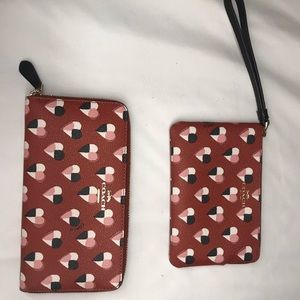 Authentic coach wallet&wristlet new with out tags